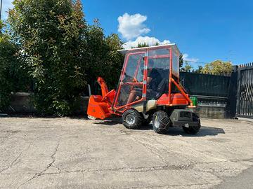 T41 Tagliaerba trattorino Husqvarna con fresa da n