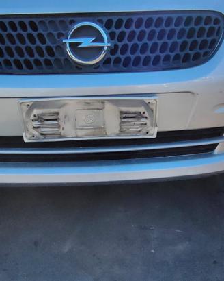 OPEL AGILA 2001 PARAURTI ANTERIORE