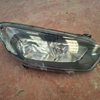 proiettore anteriore destro Ford transit courier