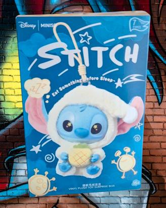peluche stitch disney  con box 