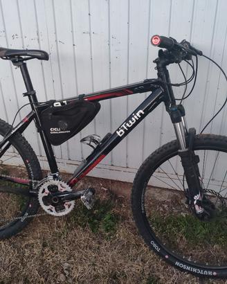 MTB Rockrider 8.1