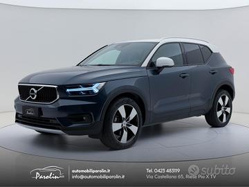 Volvo XC40 2.0 b4 Momentum Pro awd auto