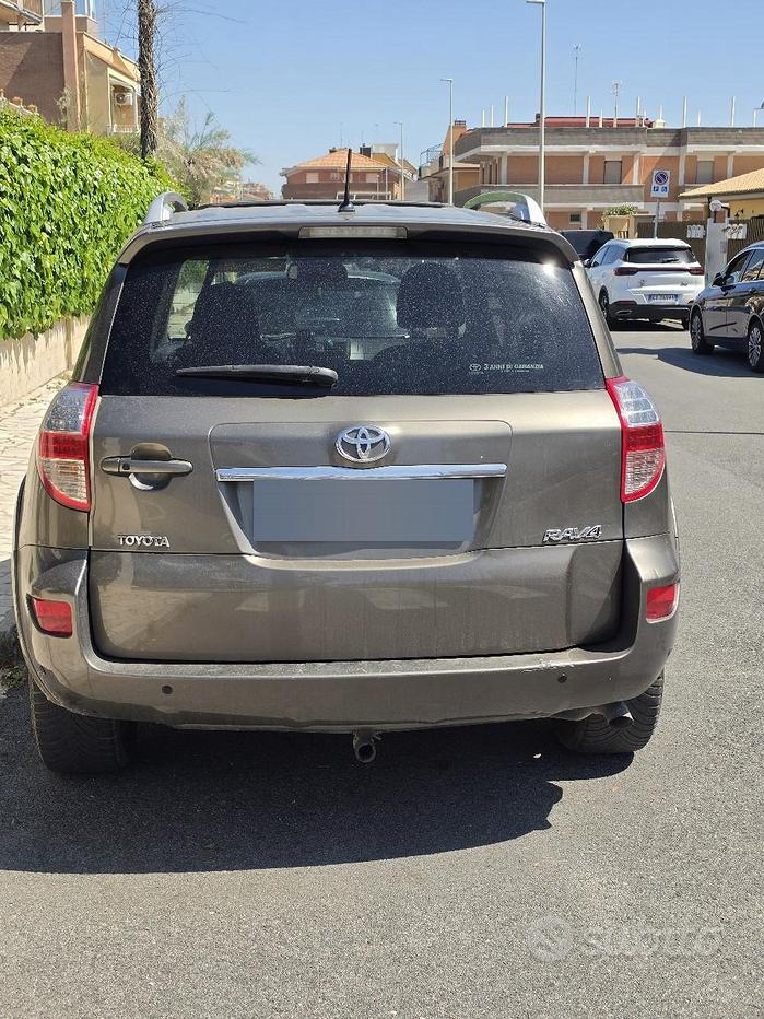 TOYOTA RAV4 3ª serie