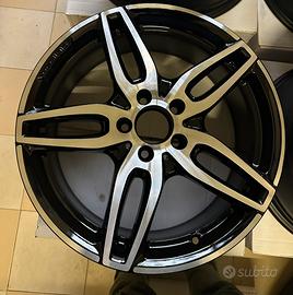 Cerchio mercedes classe A B CLA RAGGIO 18 amg