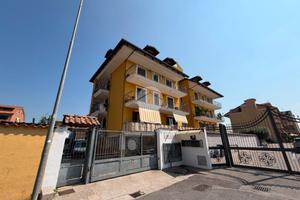 3 LOCALI A GIUGLIANO IN CAMPANIA
