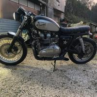 Triumph bonneville t100