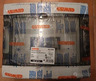 Quadro elettrico da parete GEWISS 12 moduli