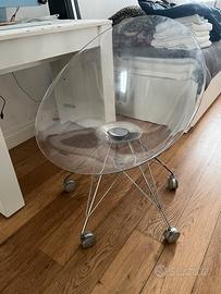 Ero s kartell sedia con ruote