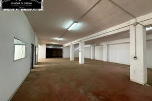 LOCALE DEPOSITO 400mq - VENDITA-ZONA INDUSTRIALE