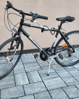 Bicicletta City Bike Bianchi Spillo Rubino NERA