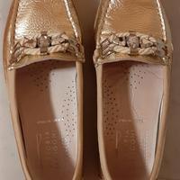 Scarpe donna modello mocassino 