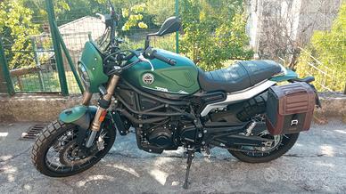 Benelli Leoncino Trail 800 