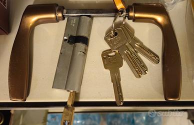 cilindro serratura porta blindata Omec