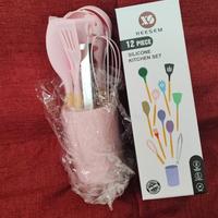 Set utensili da cucina rosa - 12 pezzi 