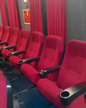 POLTRONE TIPO CINEMA