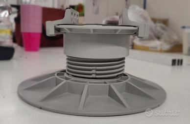 Distanziali,piedini regolabili e barre in allumino