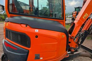 Mini escavatore KUBOTA U27-4