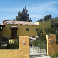 Casa vacanze con giardino a Torre dei Corsari