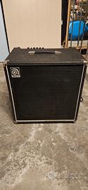 Amplificatore per basso Ampeg 220w transistor