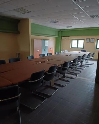 Mobili per sala riunioni
