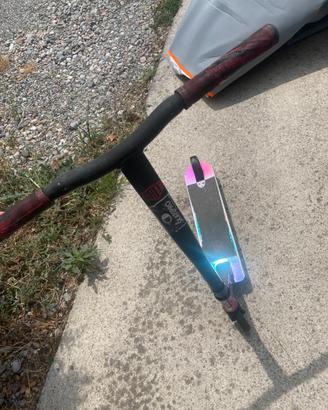 Monopattino  freestyle leggere descrizione