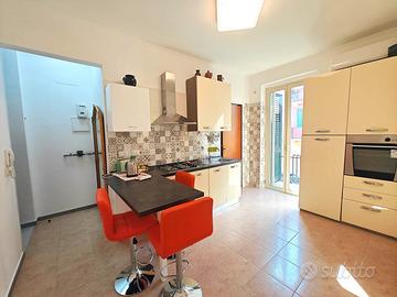 Pressi Villa Dante a Studentesse