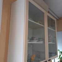 Vetrina bianca pensile