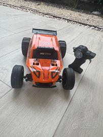 Auto RC Maisto XS Runner 2.4GHz con Telecomando