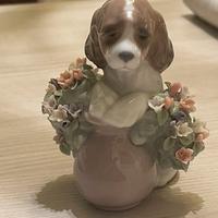 Cane tra i fiori LLADRÓ