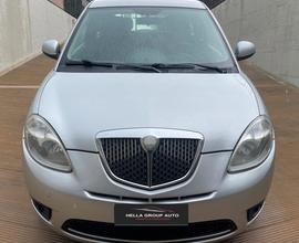 Ypsilon 85.000 km benzina 2010