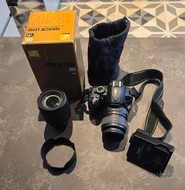 Nikon D3100 con obiettivo 18-55