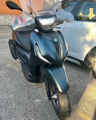 Ricambi Beverly 300 s hpe