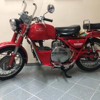 Moto Guzzi Nuovo Falcone 500 - 1975