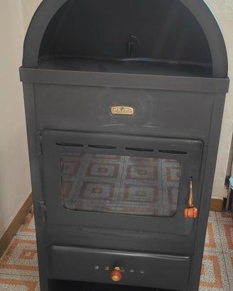 STUFA A LEGNA PRITY + PORTA LEGNA – BUONO STATO –