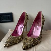 Kristina T, decollete eleganti