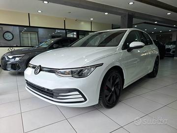 VOLKSWAGEN Golf 8 2.0 TDI 150CV SCR Life Navi -