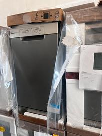 Lavastoviglie Libera installazione o incasso