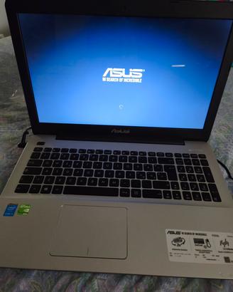 Notebook ASUS F555L 15,6" - Intel Core i5
