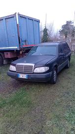 Carro funebre Mercedes
