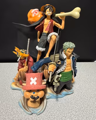One piece action figure crew