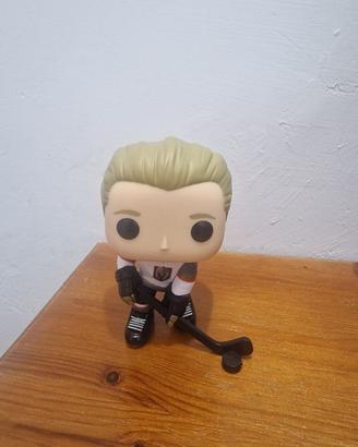 Lotto Figure Funko Pop e Sorprese Kinder Grandi
