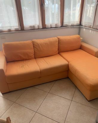 Divano letto con penisola
