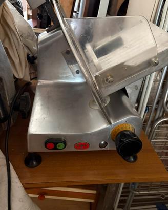 Affetatrice RGV lama 30 cm
