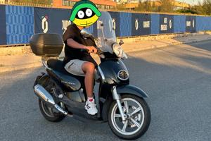 Aprilia Scarabeo 200