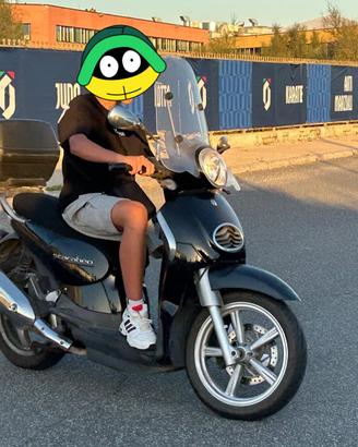 Aprilia Scarabeo 200