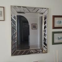 Specchiera moderna