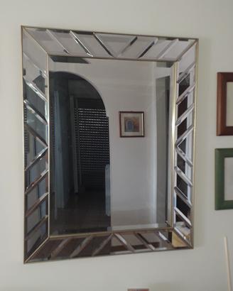 Specchiera moderna