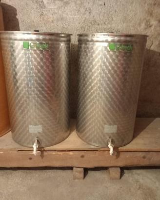 Botti in acciaio da 300 litri