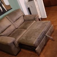 Divano 2 posti con chaise longue
