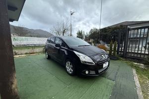 PEUGEOT 5008 1" SERIE